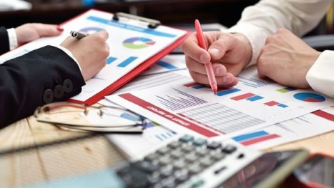 2023-cü ilin büdcə layihəsində uyğunsuzluq - 300 milyon...