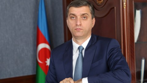 Vüqar Gülməmmədov deputatlara etirazını BİLDİRDİ