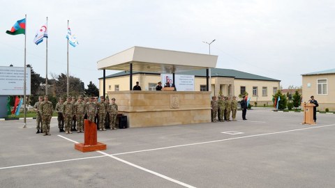 Dəniz komando kursunun buraxılış mərasimi oldu