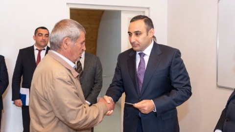 Nazir müavini Hacıqabulda vətəndaşları qəbul edib - FOTOLAR