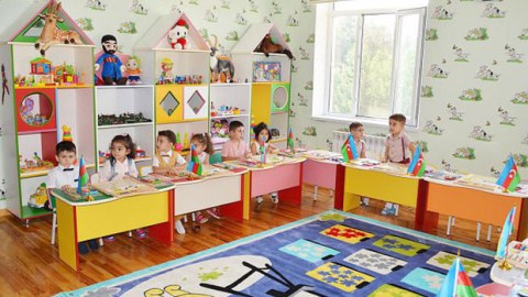 Nazirlikdən valideynlərə çağırış - Pul istəsələr, bizə deyin