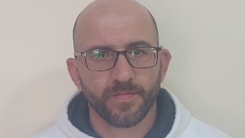Silah satmaq istəyən keçmiş məhkum tutulub