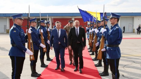 Prezidentin səfəri başa çatdı 