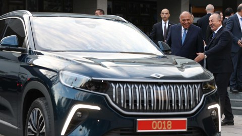 Çavuşoğlu misirli həmkarını iftara "Togg"la apardı - VİDEO