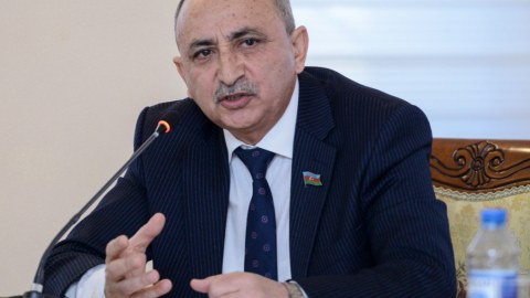 İcma sədrindən telekanallara müraciət: Əlimizdə sübutlar var