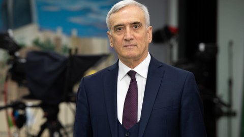 Ali Məhkəmənin mətbuat katibi işdən çıxdı