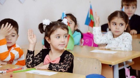 Məktəbəhazırlıq qruplarında yerdəyişmə dayandırıldı
