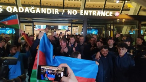 Bayrağımızı qaldırmağa getmişdik - İrəvandan qayıdan idmançı