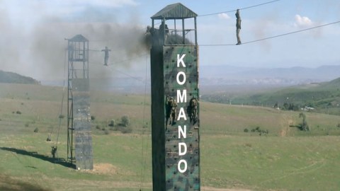Komandolara xüsusi təlim keçirilib - VİDEO