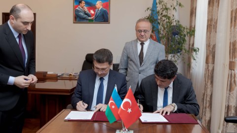 ATU ilə İğdır Universiteti arasında mümorandum imzalandı