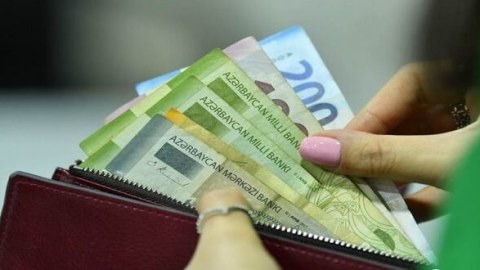 Azərbaycanda əhalinin gəlirləri artıb