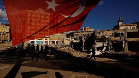 Türkiyə seçkiləri RƏQƏMLƏRDƏ