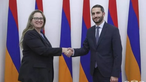 Rubinyan ABŞ rəsmisi ilə Türkiyəni müzakirə etdi