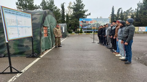 Ehtiyatda olan hərbçilər döyüş hazırlığında - FOTOLAR