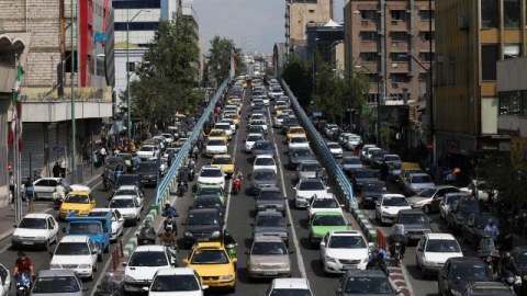 İran işlənmiş avtomobil idxal etməyə başlayır 