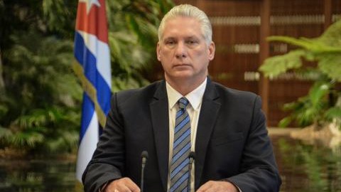 Kuba Prezidenti yenidən vəzifəsində qaldı