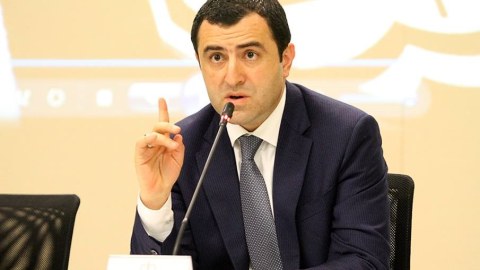 AFFA “Neftçi”nin prezidentini cəzalandırdı