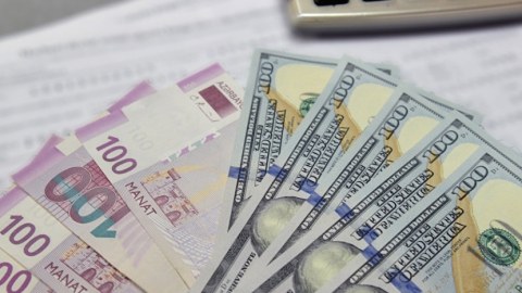 Dolların 5 günlük MƏZƏNNƏSİ