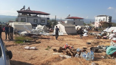 Kahramanmaraşda güclü fırtına - Ölən və yaralılar var 