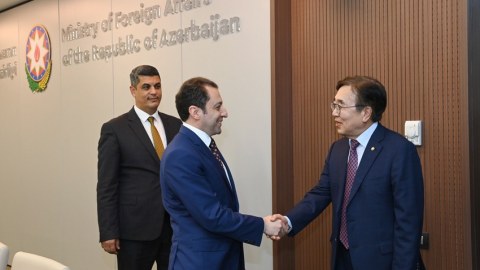 Azərbaycan və Koreya arasında vacib müzakirə