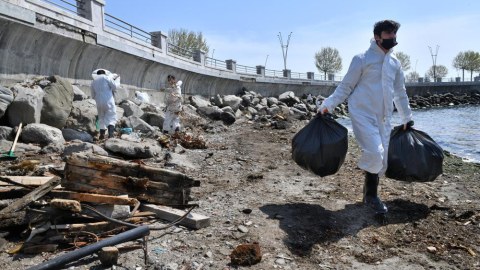 “Xəzəri qoruyaq” adlı ekoloji aksiya - FOTOLAR