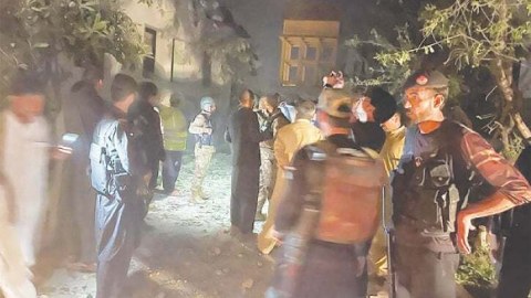 Pakistanda güclü partlayış - 13 ölü, 50 yaralı 