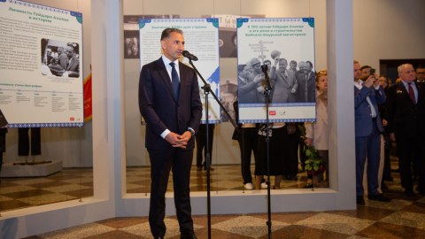 Rusiyada Heydər Əliyevin 100 illiyinə həsr olunmuş foto-sərgi
