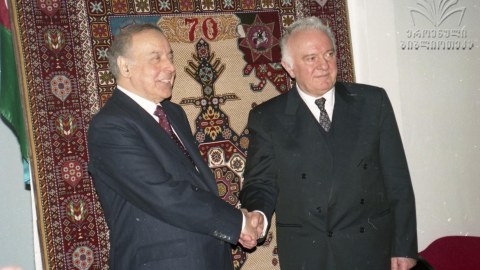Heydər Əliyev dünyada unudulmaz siyasət nəhəngidir