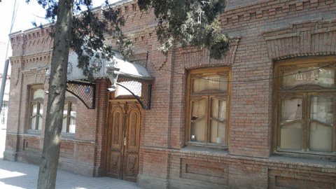 Tarixi binaya qanunsuz müdaxilə edildi