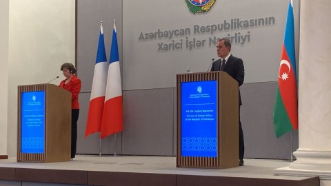 XİN rəhbərləri mətbuat konfransı keçirib - YENİLƏNİB