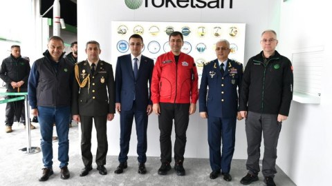 Müdafiə nazirinin müavinləri TEKNOFEST-də iştirak edib 