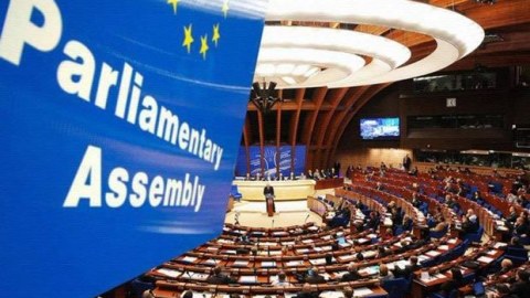 AŞPA ukraynalıların deportasiyasını soyqırımı kimi tanıdı