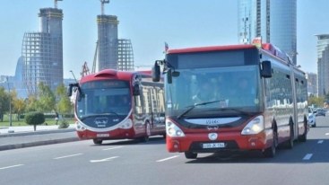 Bakıda 170-dən çox avtobus tıxacda qalıb
