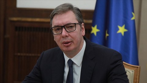Aleksandar Vuçiç istefaya gedir