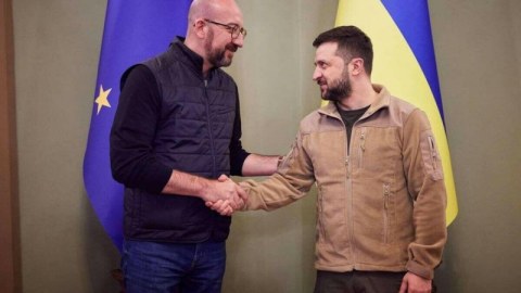 Zelenskidən Şarl Mişelə: Bu, Ukraynaya zərbədir