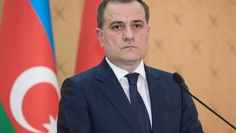 Ceyhun Bayramov ABŞ-a getdi