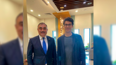 Türkiyədəki səfirimiz Azərbaycan əsilli mühəndislə görüşdü
