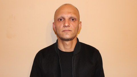 “Makarov” gəzdirən keçmiş məhkum SAXLANILDI