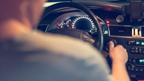 11 yaşlı uşağı “Mercedes”lə vurub öldürdü