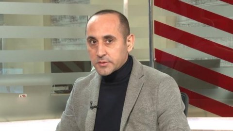 Reklamla yox, işlə məşğul olun! – Şərhçidən nazirliyə etiraz