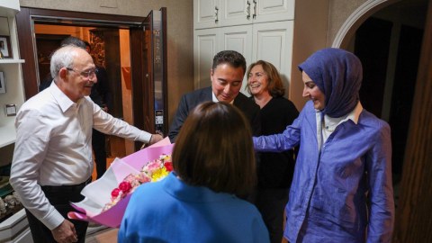Babacan xanımı ilə Kılıçdaroğlugilə qonaq getdi - Söhbətimiz şəhanə idi (FOTOLAR)