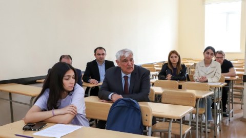 ADU-da tələbə-şagird konfransı keçirilib - FOTOLAR