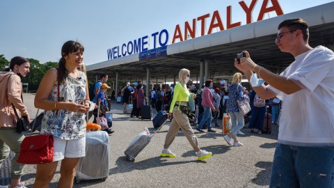 İlin ilk rübündə Rusiya vətəndaşları hansı ölkələrə səyahət edib?