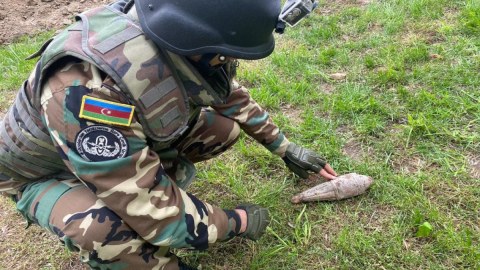 Bakıda qumbaraatan mərmisi tapıldı