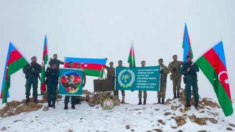 Sərhədçilər “Heydər Əliyev zirvəsi”ndə - FOTOLAR