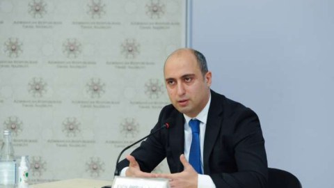 Emin Əmrullayev özəl məktəblərdəki qiymətlərdən DANIŞDI
