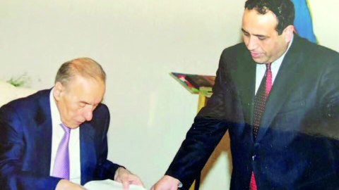 Heydər Əliyev məmurları necə tənbeh edirdi... - Vilayət Quliyev yazır