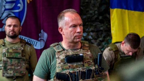Ukraynalı general Donbasa getdi - Baxmut müzakirəsi