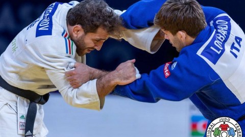 Hidayət Heydərov dünya çempionatında mübarizəyə qoşulur