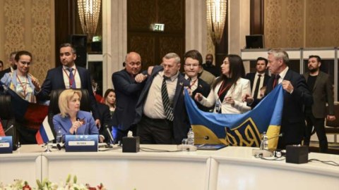 YAP funksioneri deputatların davasından DANIŞDI